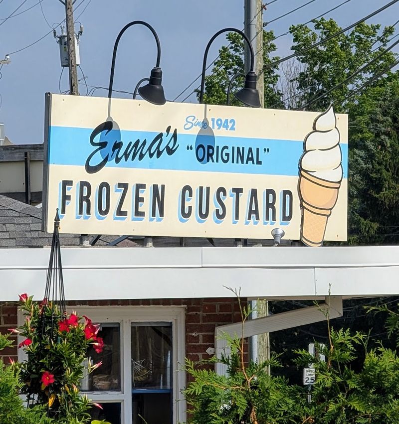 Erma’s Original Frozen Custard, Shelby Township