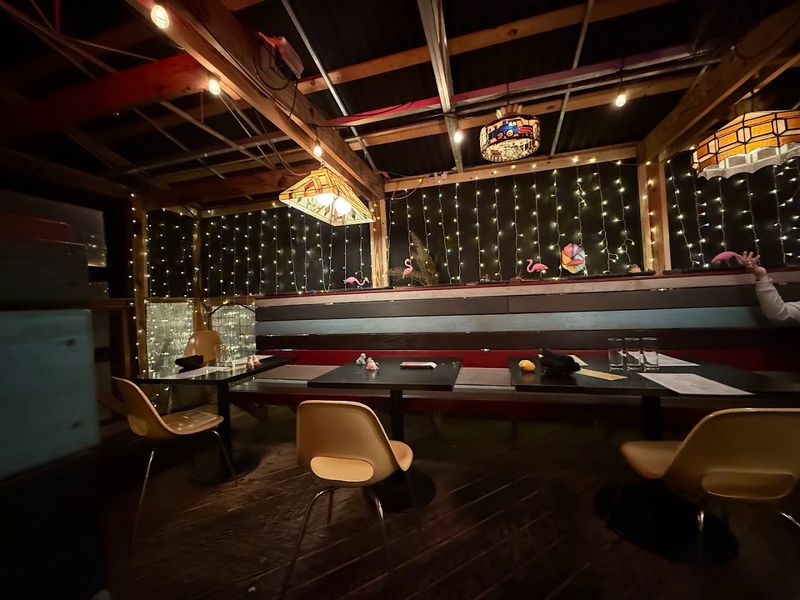 Leverett Lounge, Fayetteville