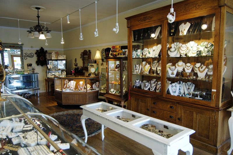 Estate Jewelers Ltd, Barrington, IL