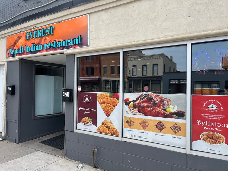 Everest Nepali-Indian Restaurant