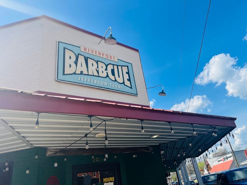 Joseph’s Riverport Bar-B-Que