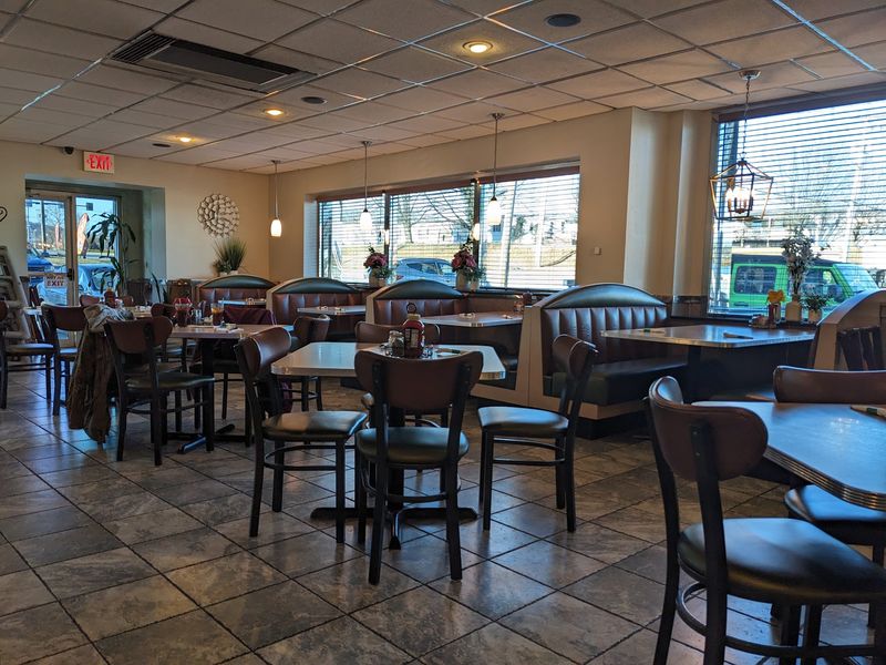 Exeter Family Restaurant: Reading's Hometown Diner Classic