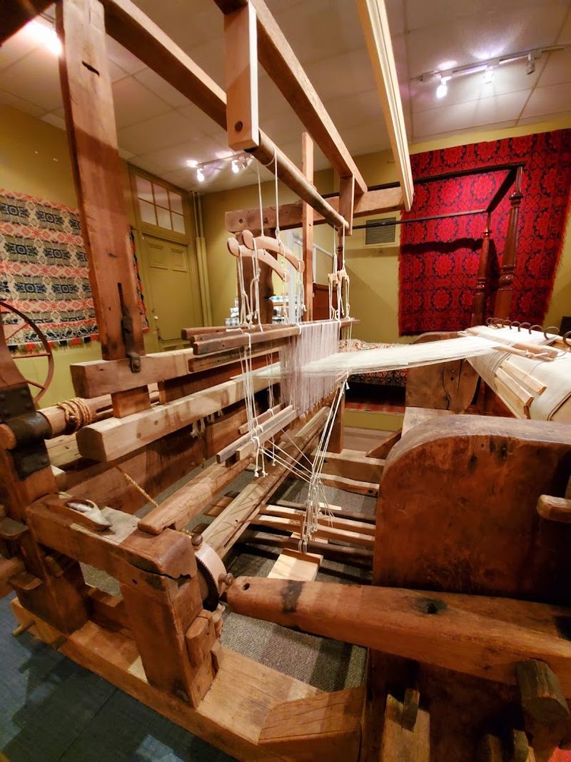 Staff Knowledge Turns A Museum Visit Into A Full Education