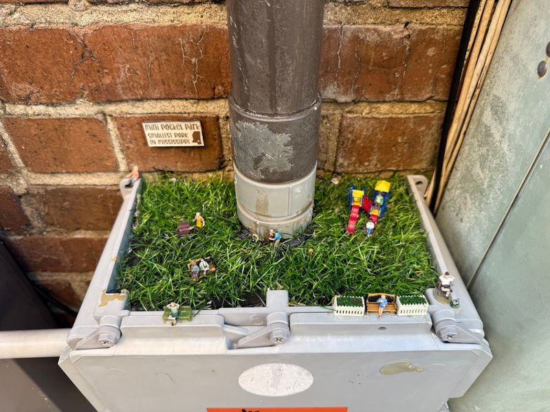 Miniature Scenes That Make The World Feel Wonderfully Small