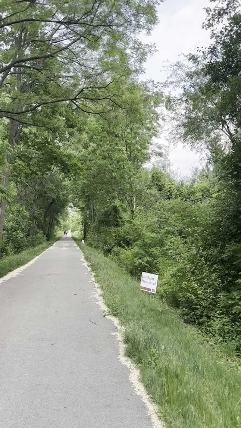 Expect A Flat, Paved, Easygoing Route