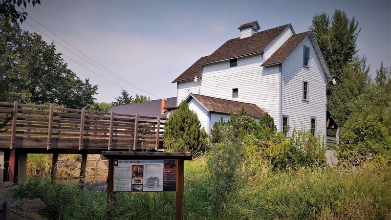 Exploring Thorp And Its Small-Town Charm Exploring Thorp And Its Small-Town Charm