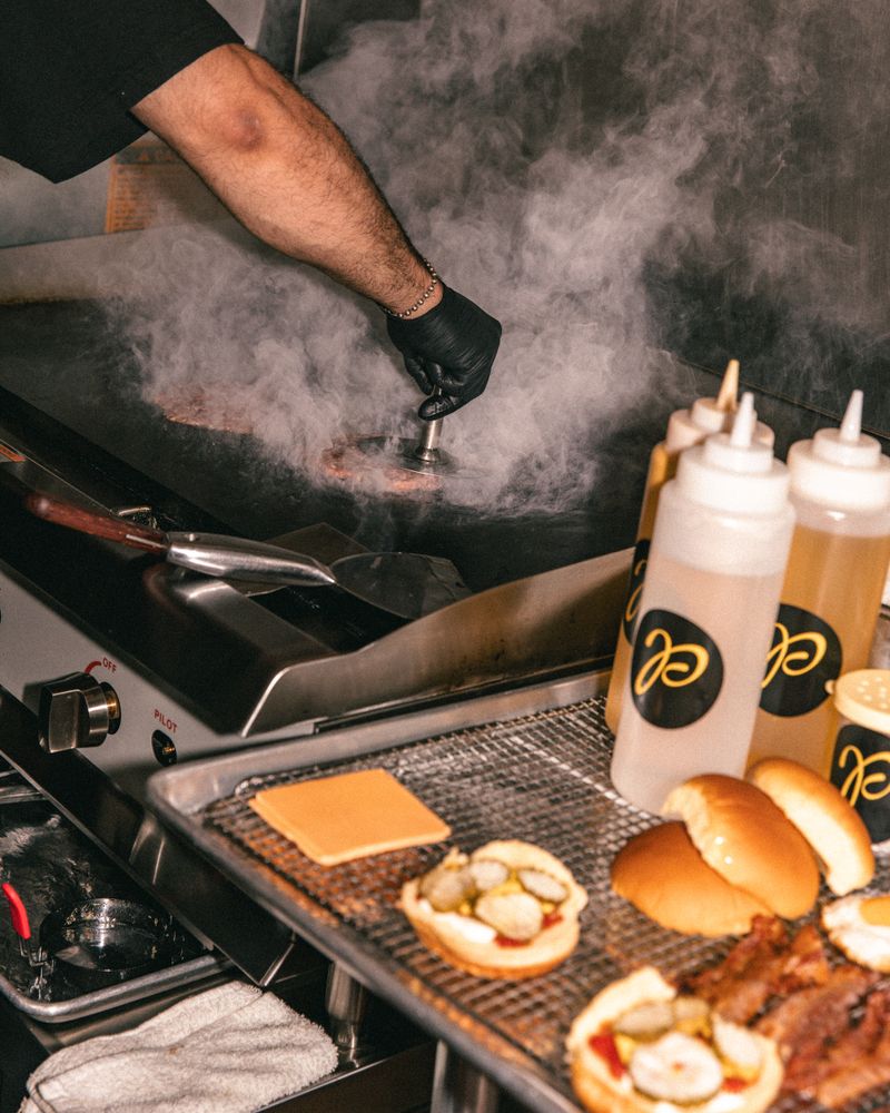 Patty Please – Chicago (2956 N Albany Ave, Chicago, IL 60618)