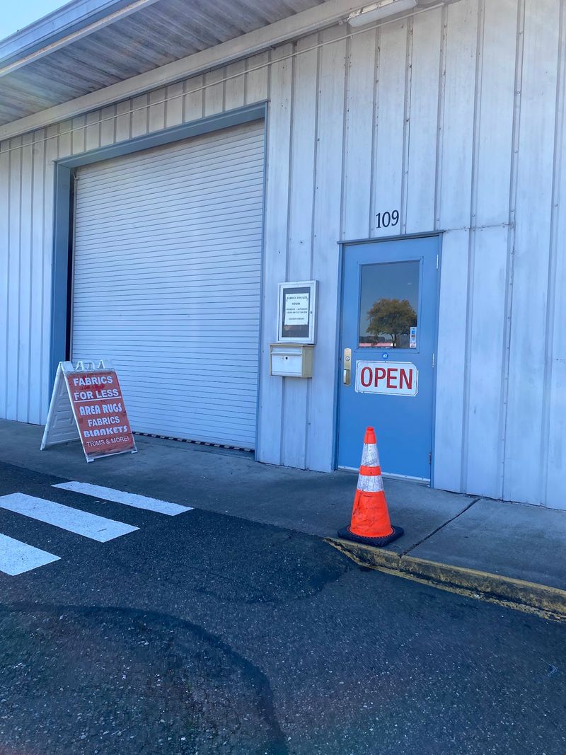 Fabrics For Less, Renton