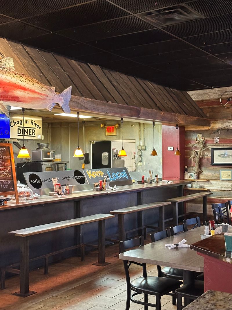 Chagrin River Diner – Willoughby