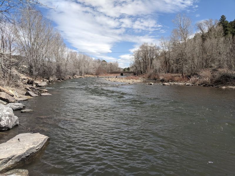 Couples Find The Right Balance Between Scenery And Stillness