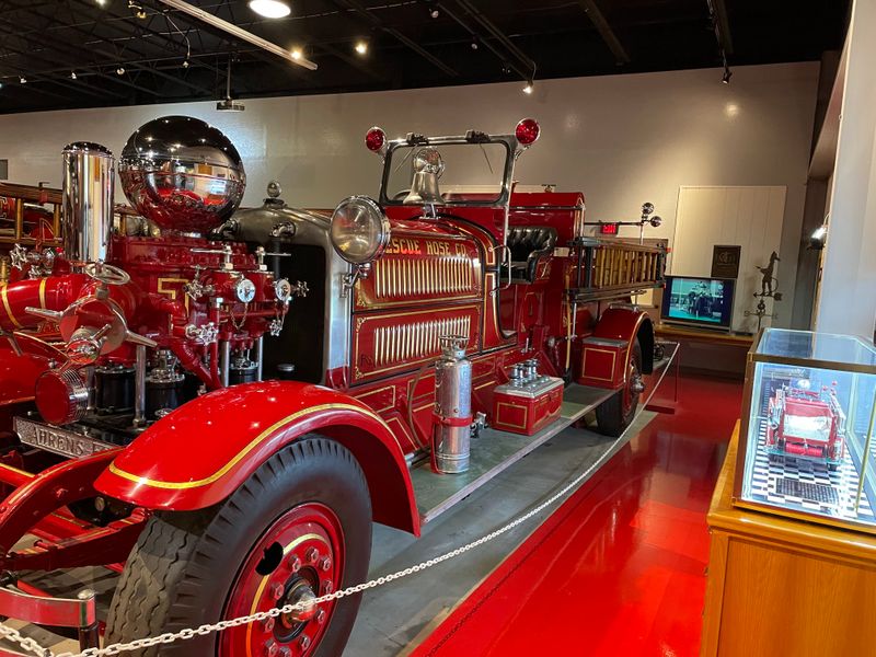 Knowledgeable Staff and Volunteer Tours