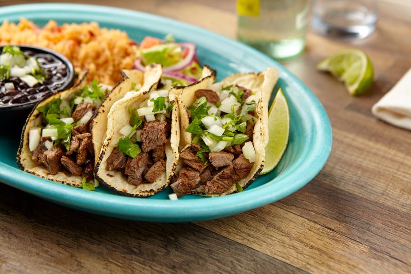 Decor, Ambiance, and First Impressions