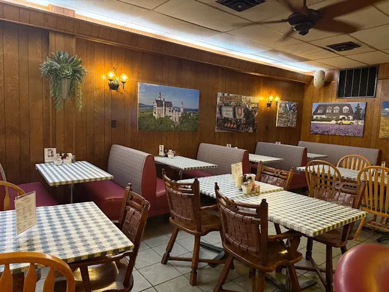 Hole-in-the-Wall Charm With Zero Pretension