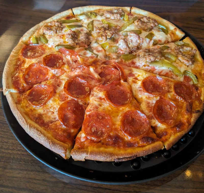Farinacci Pizza, Northfield