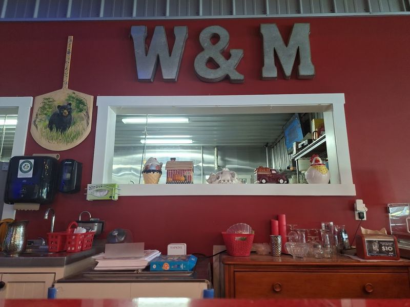 Walt & Marie’s Country Market, Paw Paw