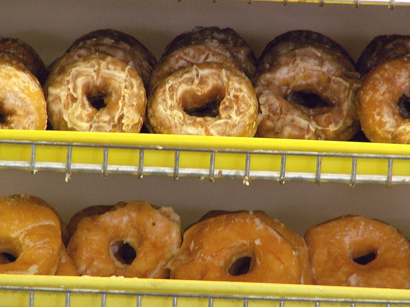 Farm-Fresh Donuts That Come Free With Every Brunch Plate