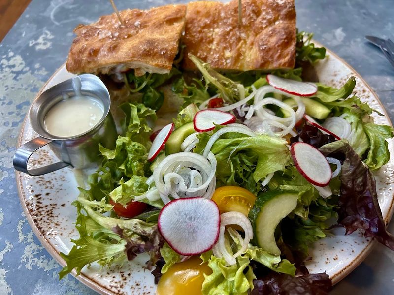 Farm-To-Table Food Philosophy That Changes With The Season