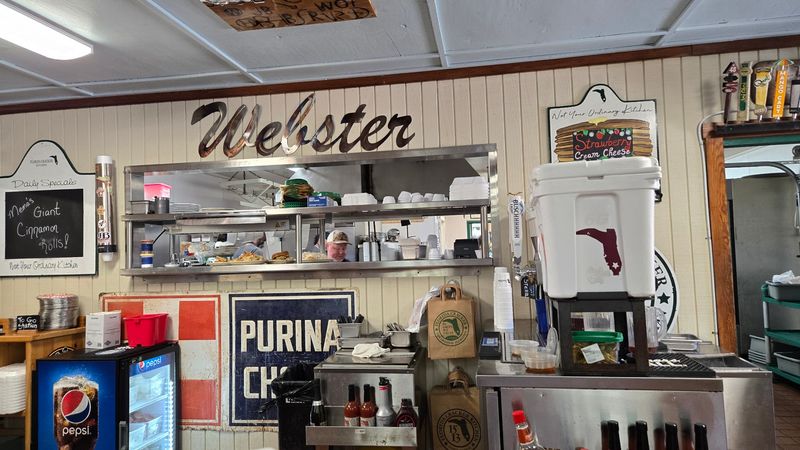 Farmers Market Restaurant Buffet: Webster's Flea Market Feast
