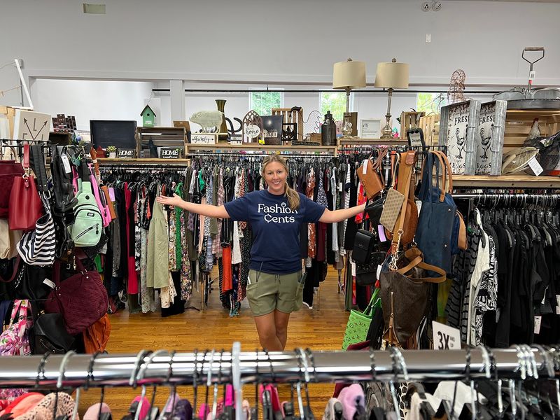 Fashion Cents Bargain Bins, East Earl
