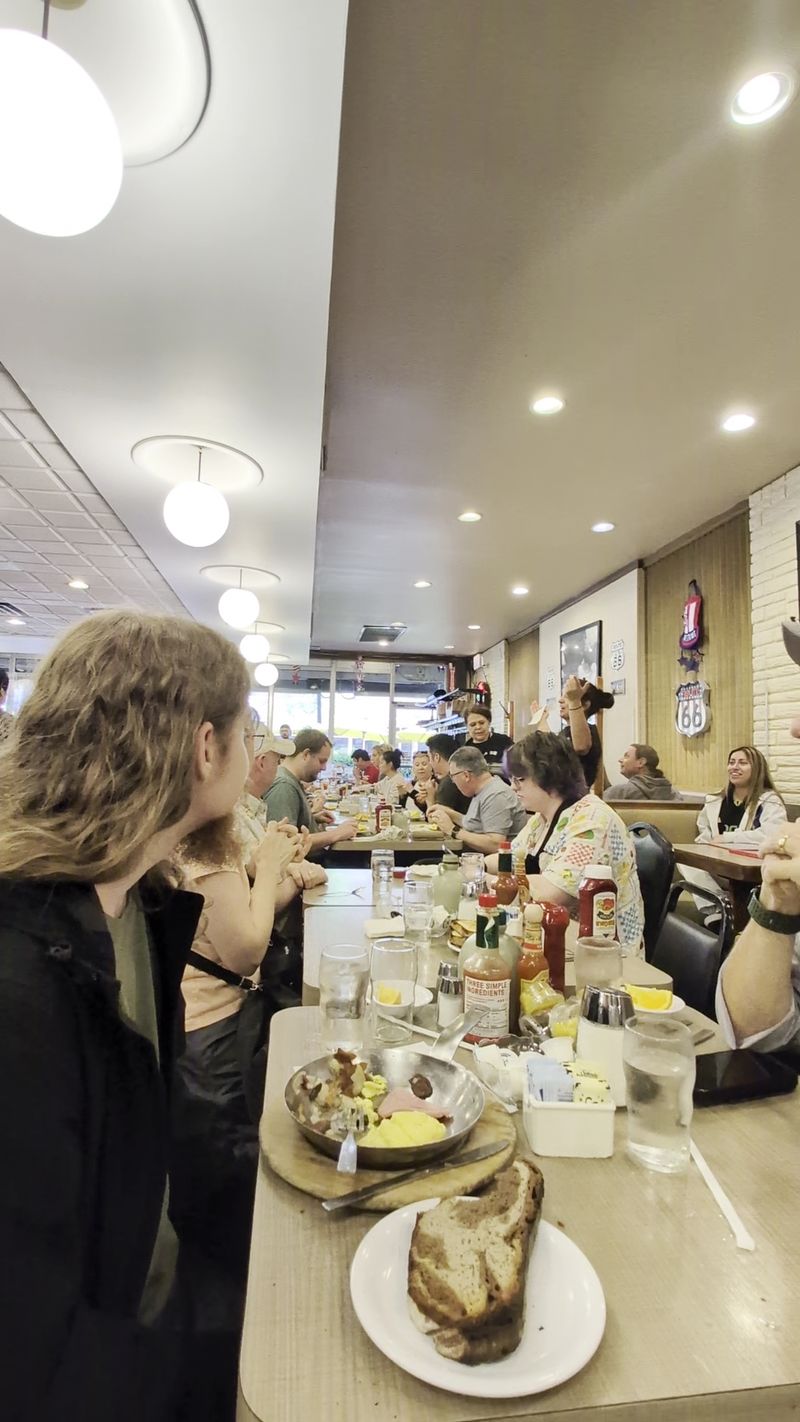 Fast, Friendly Service in a Buzzing Room