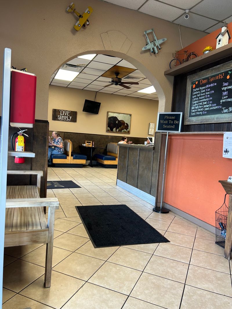 Dundee Diner – Dundee, FL