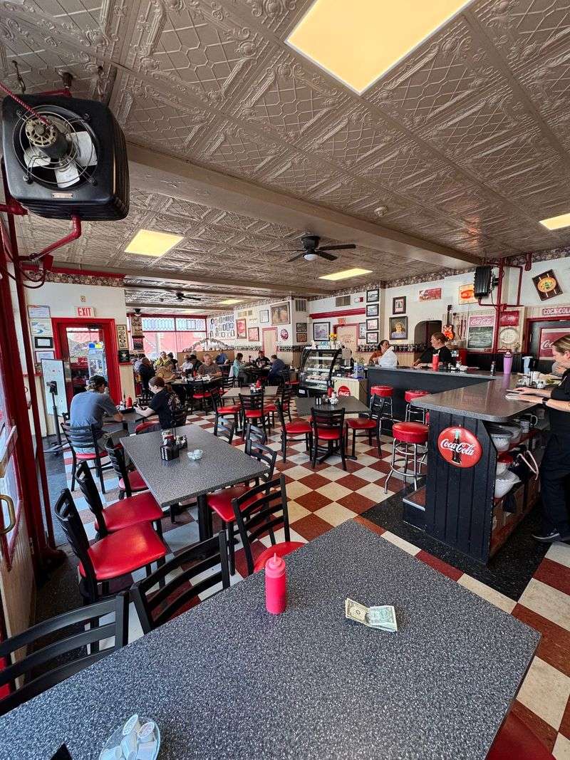 Fay's Country Kitchen