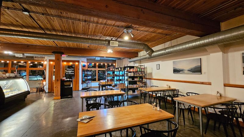 Feast Market And Delicatessen, White Salmon