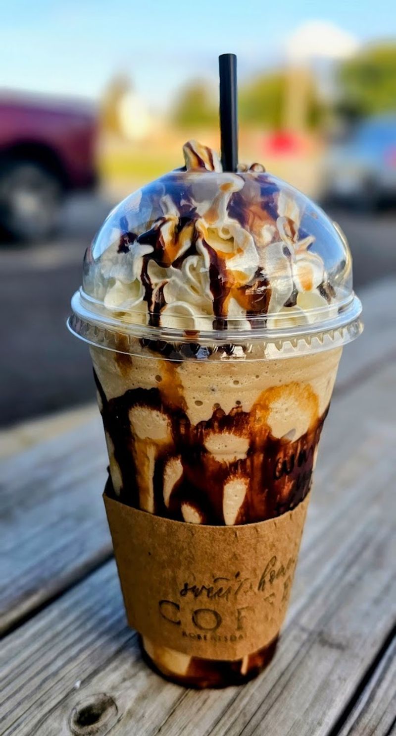 Downtown Stroll And Sweet Treats