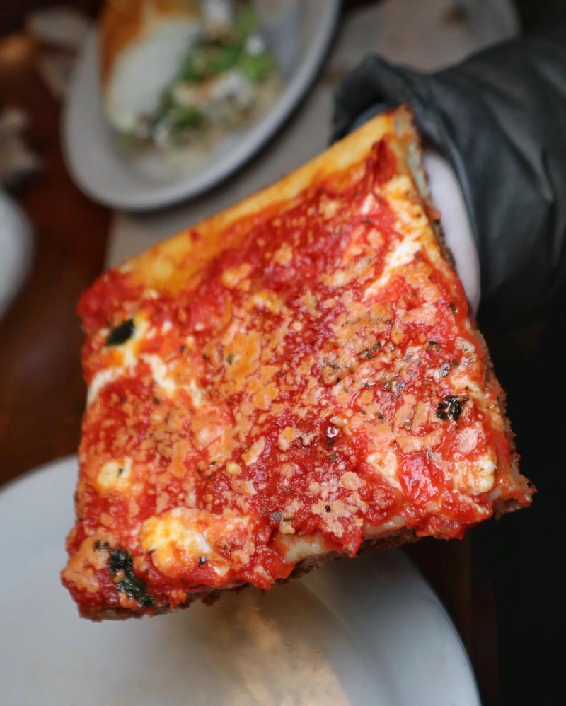 Vinnie's Mootz: Lyndhurst's Cheese Paradise