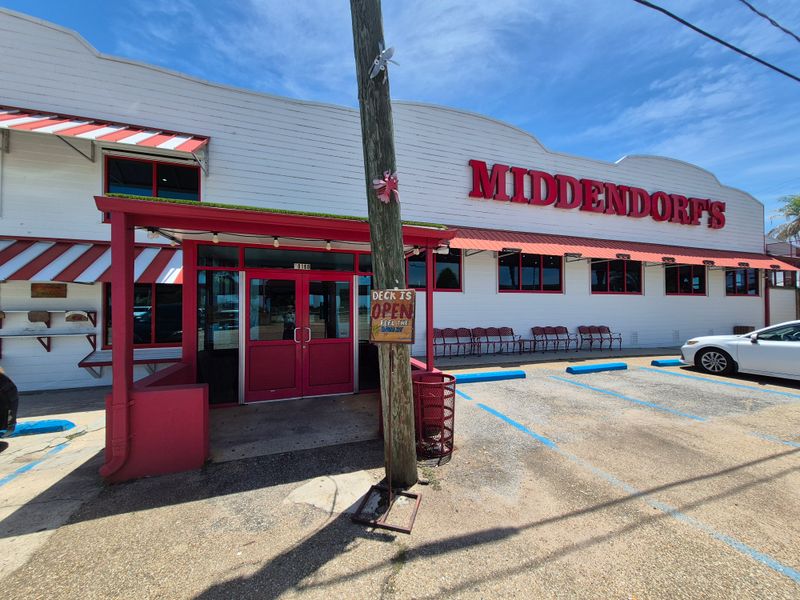 Middendorf’s, Manchac