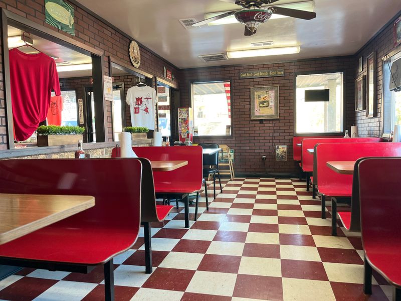 Dairyette, Mount Ida