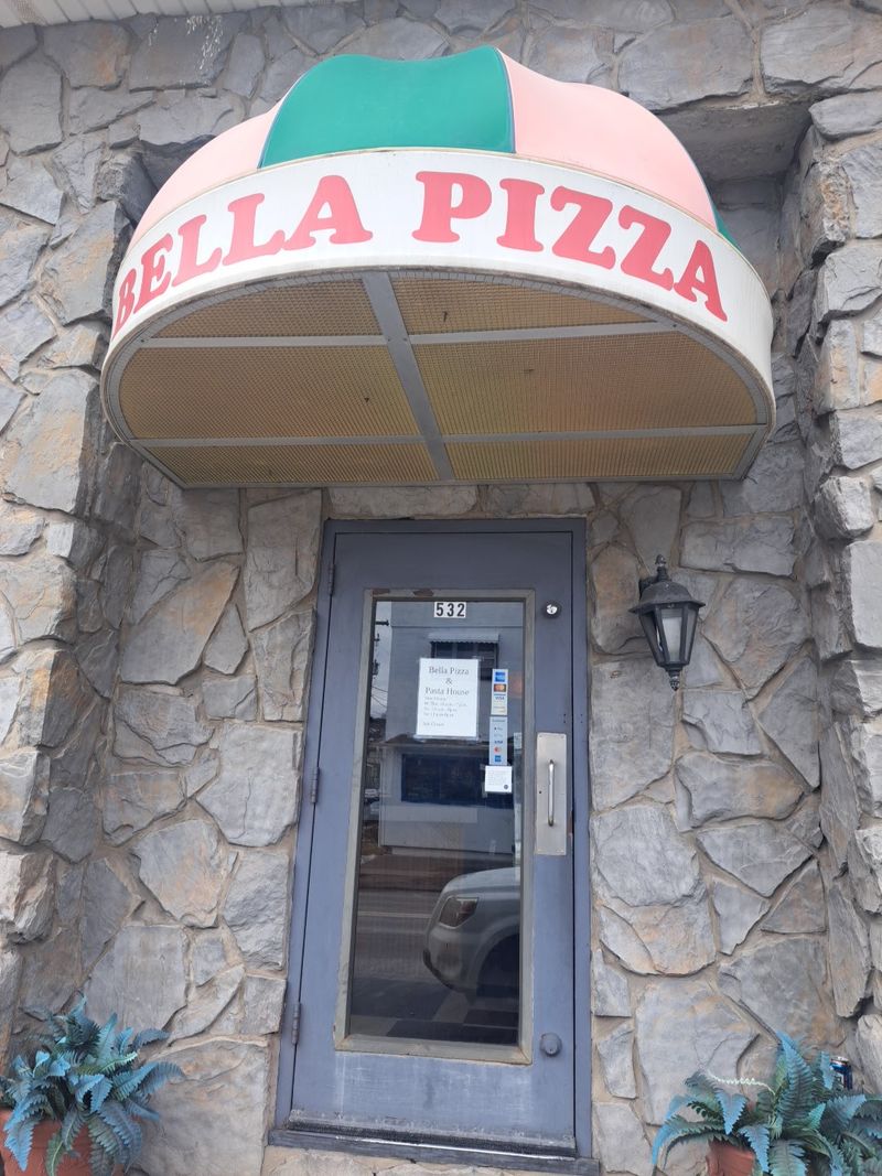 Bella Pizza & Pasta House, Pennsylvania