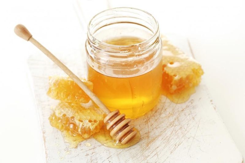 Honey's Wound-Healing Wonder