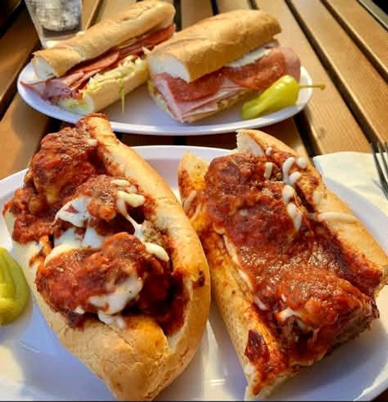 Italian Beef That Comes With A Sample While You Wait
