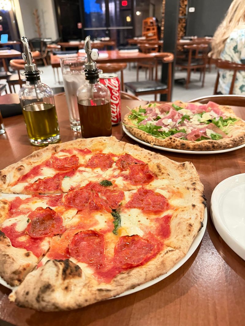 Fiamma Napoletana, Bartlett, IL
