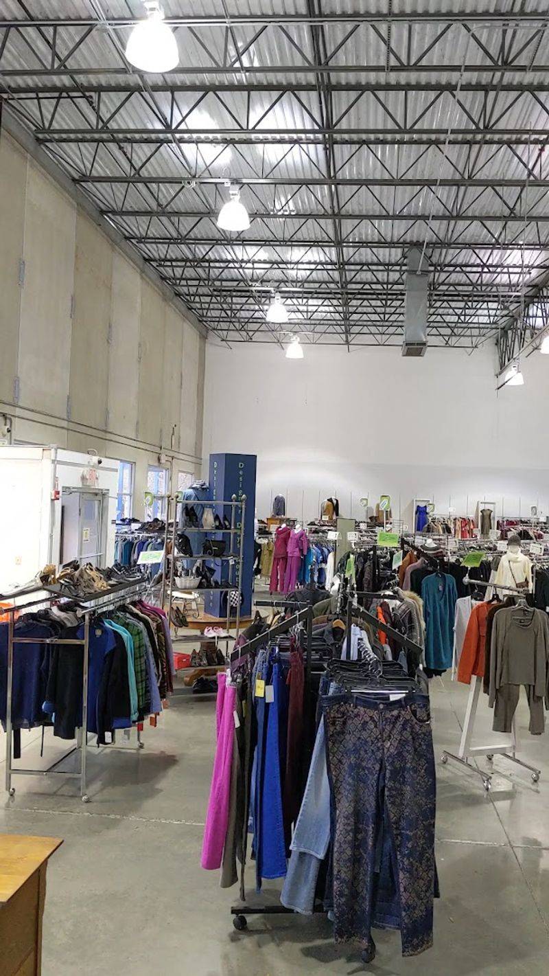 Thriftique, Pittsburgh