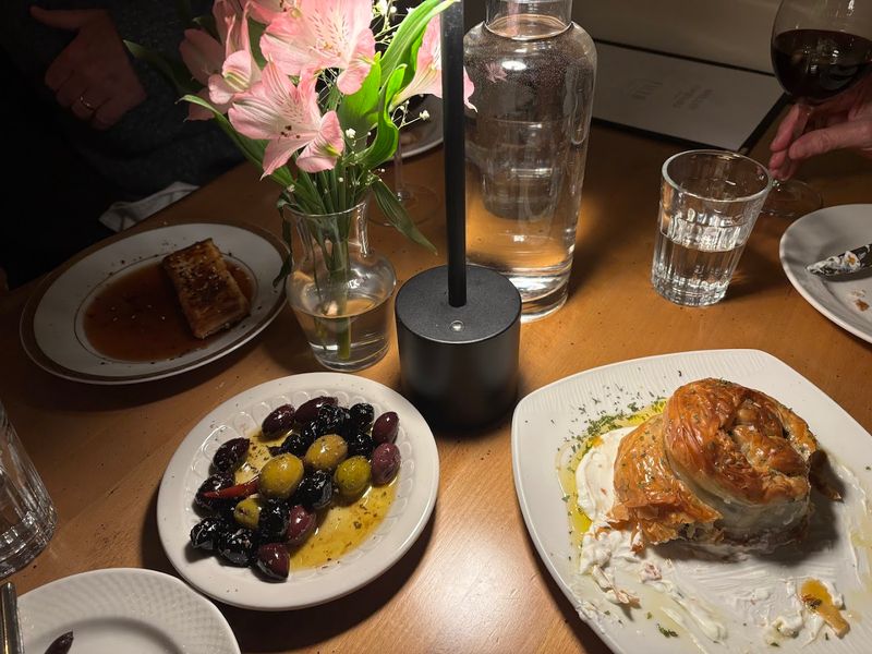 Fillo Modern Greek, Cincinnati