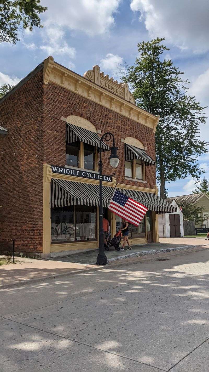 Find The Wright Brothers' Bicycle Shop Find The Wright Brothers' Bicycle Shop