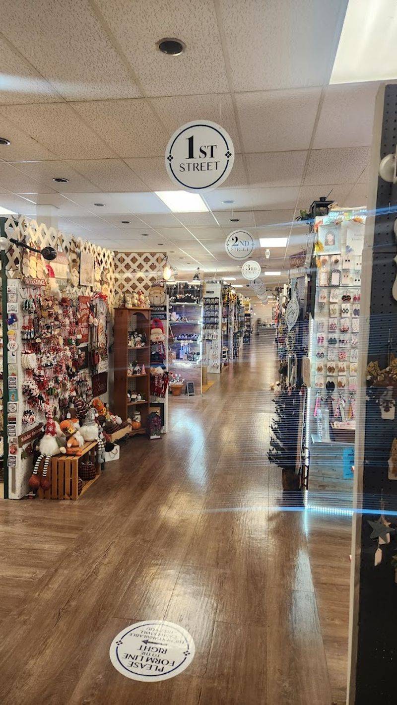 Lighting, Layout, And Aisles