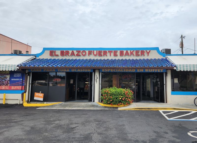 Finding The Bakery On SW 32nd Avenue