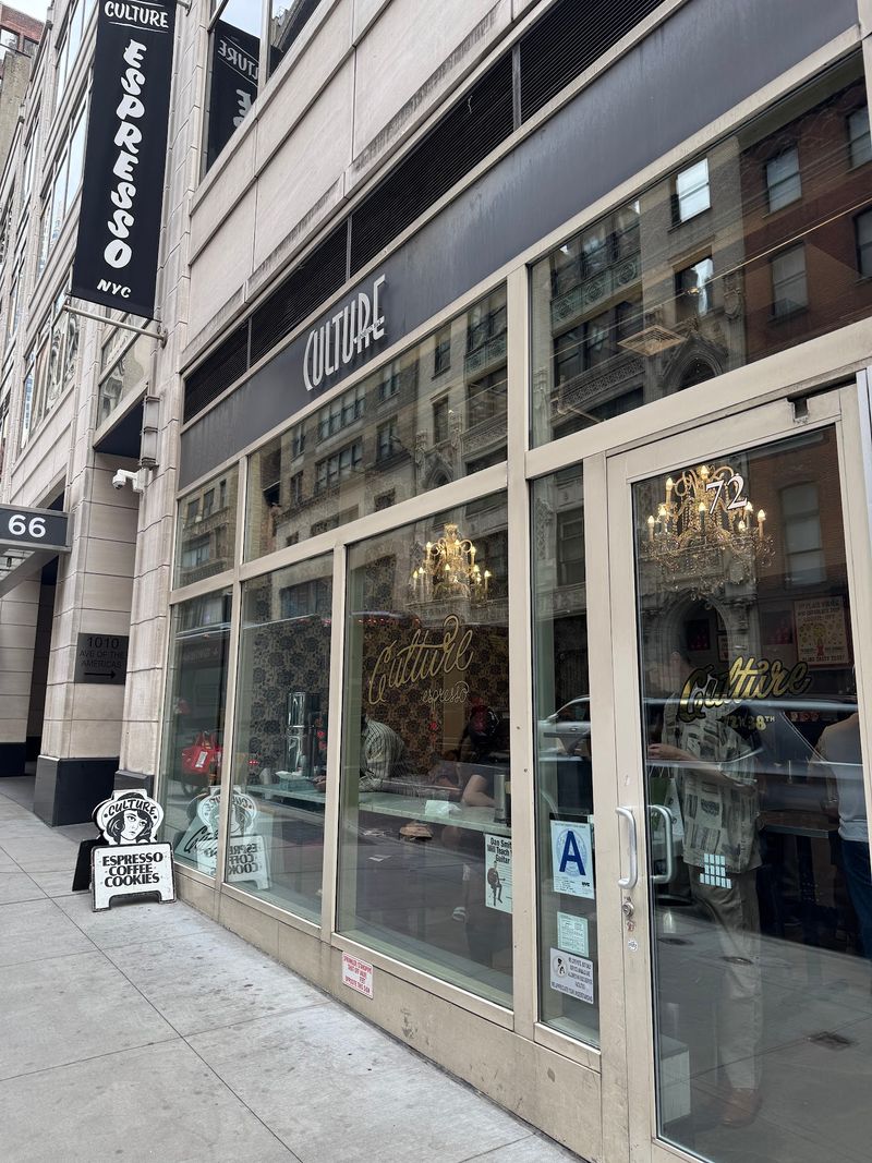 Finding The Tiny Shop Near Bryant Park Finding The Tiny Shop Near Bryant Park