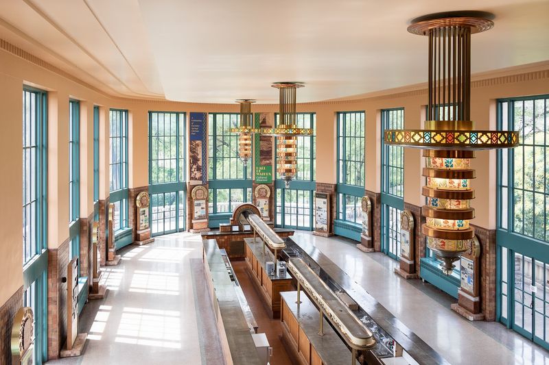 The Art Deco Architecture Will Genuinely Impress You