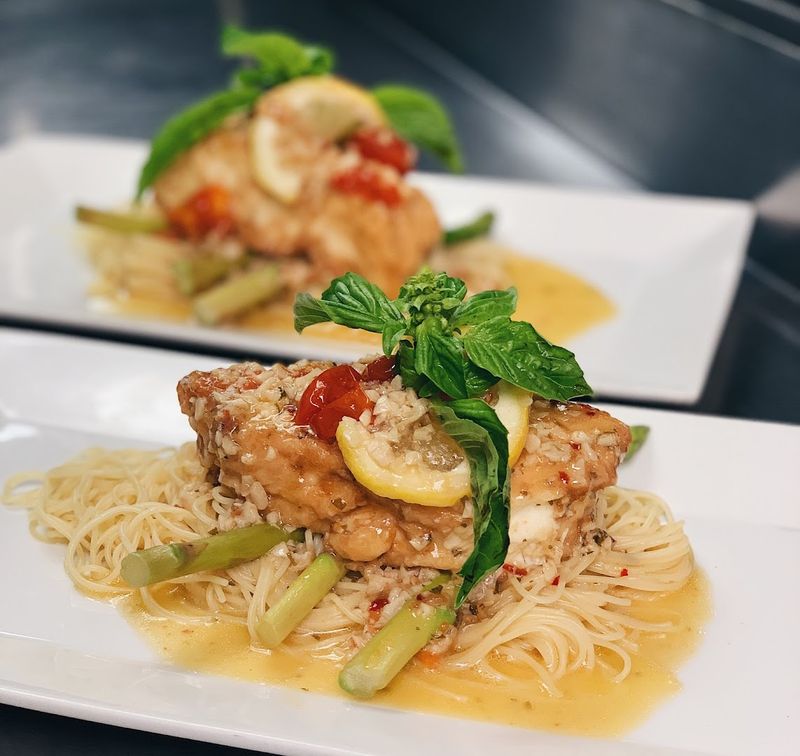 A Rating That Speaks Volumes: Strong Online Feedback and Repeat Visits