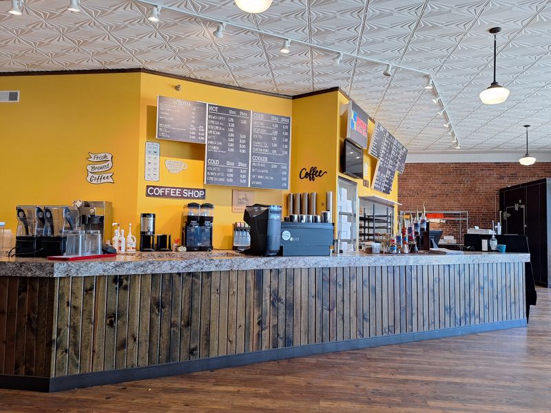 H&R Bakery — Salem, Indiana