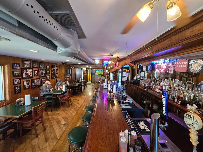 17th Street Barbecue - Murphysboro