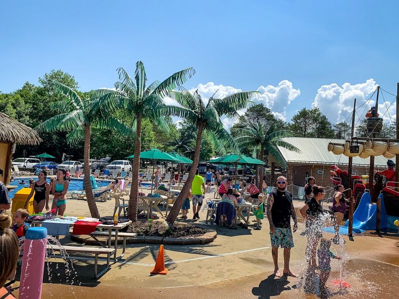 Restaurant And Food Options On-Site