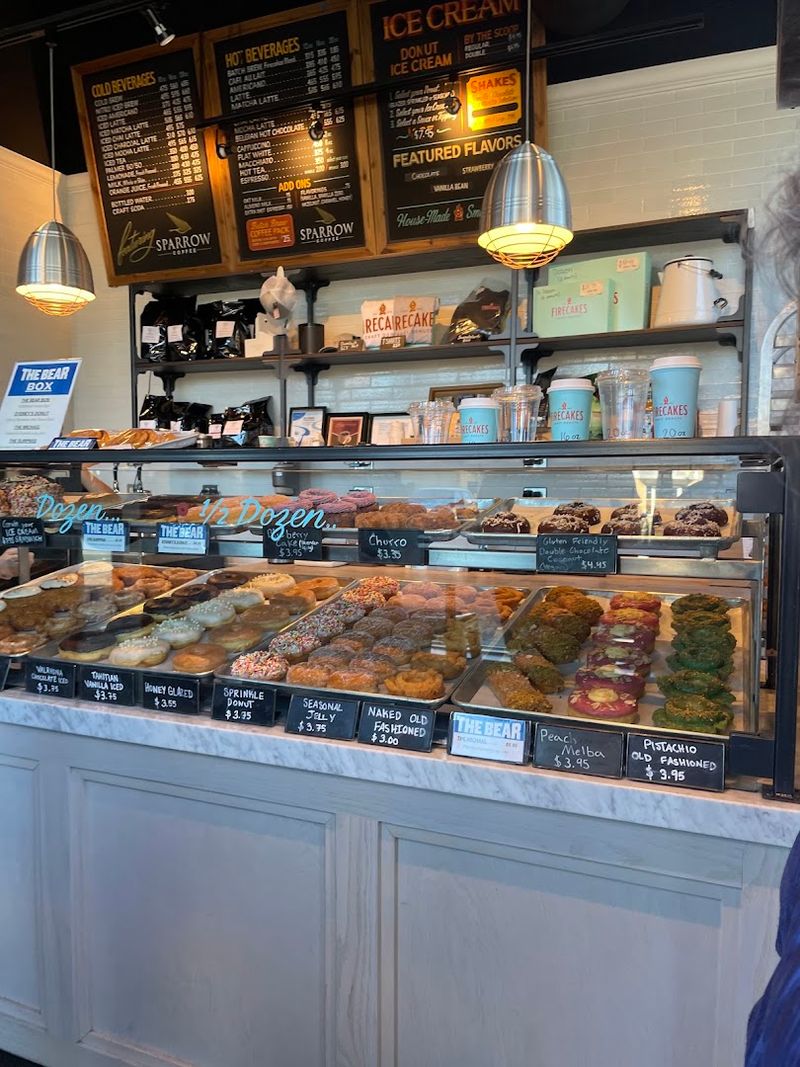 Small And Cozy Atmosphere