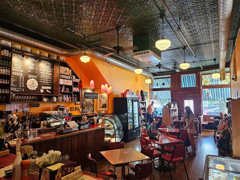 Branch Cafe And Market, Carbondale