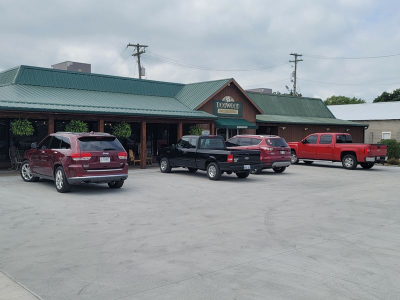 Dogwood Barbeque – Vincennes Area