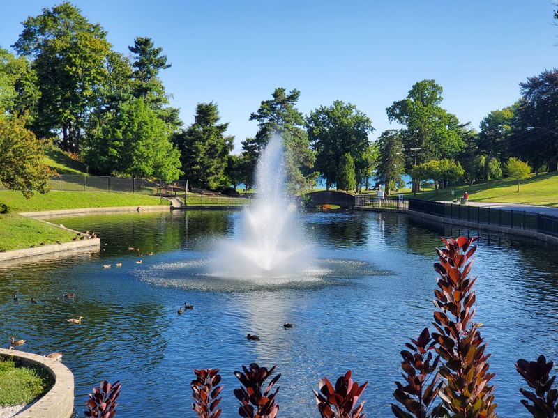 Lake Shore Park (Lights on the Lake) – Ashtabula Township